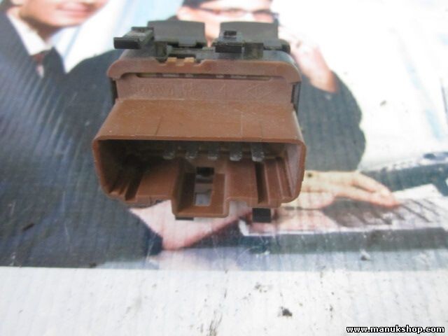 mando botonera elevalunas  Renault Mégane Laguna Espace VEL Satis 015085A