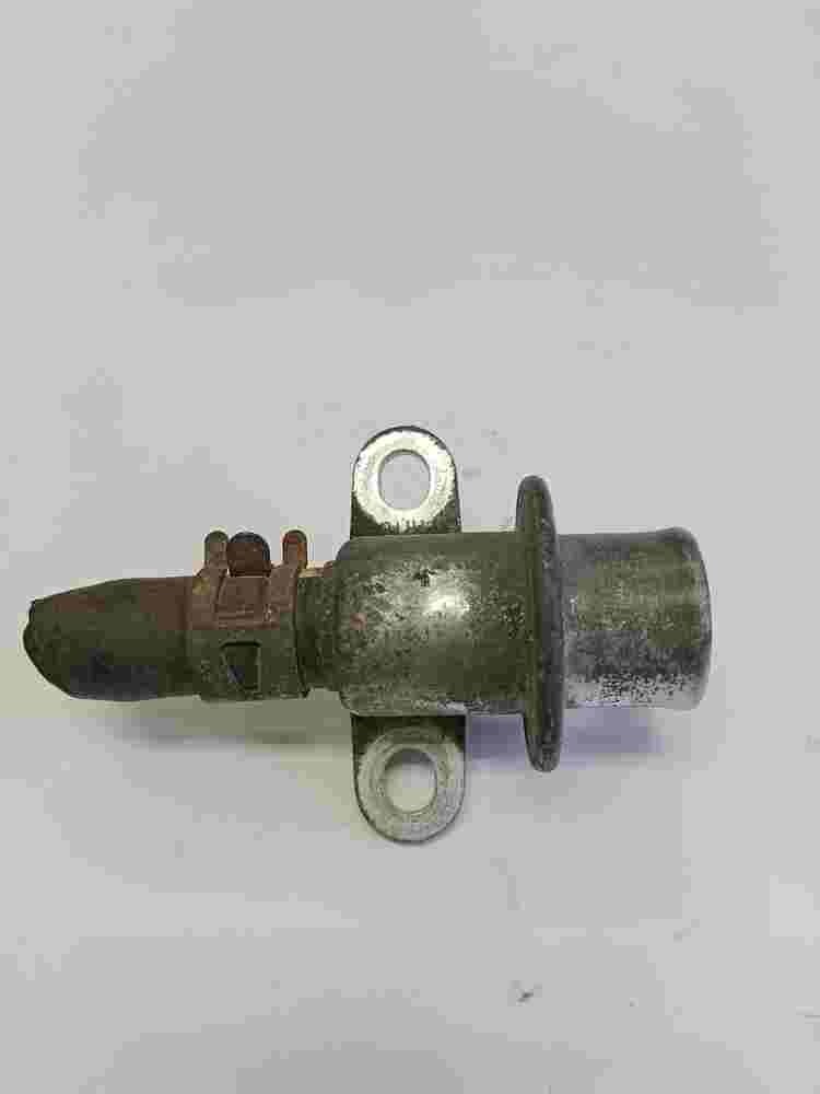 Regulador de presión de combustible Toyota Corolla Carina Denso 3750 2328087111