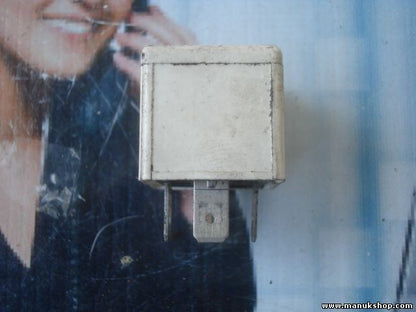 Relé Ford Mondeo II Kombi 87GG 13K043 BA 87GG13K043BA V23134N55X156 G1UHD 12V