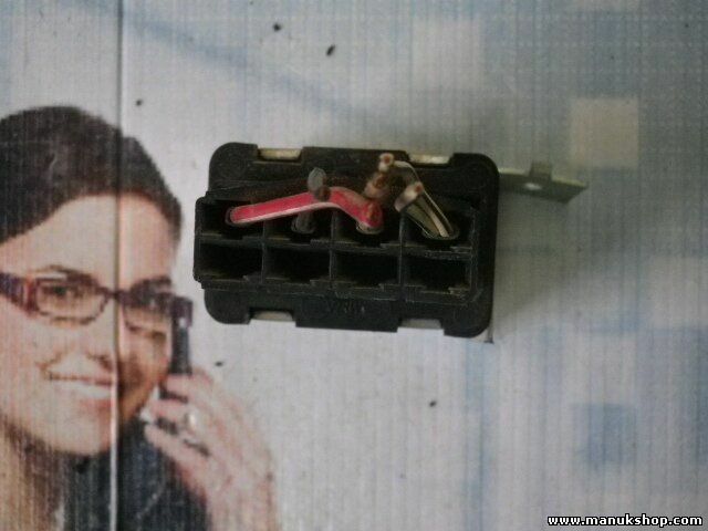 Relè di controllo lampada Jeep Cherokee XJ 2.5 56000636 9016 1 TRW 0640