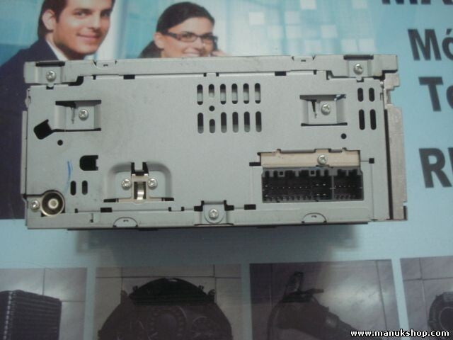 Radio CD Player MP3 Chrysler Dodge Caliber Jeep Compass P05091509AG 05091509AG