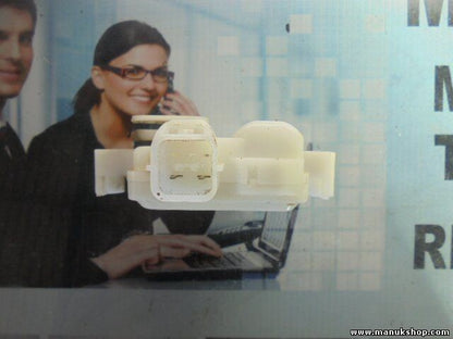 Cerradura actuador cierre centralizado de portón trasero Mitsubishi MR335711