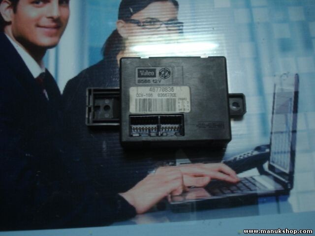 Control electrónico del aire acondicionado  Fiat Multipla 1.9 46770836 004677083