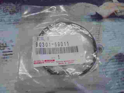 Cover O-Ring  Toyota Corolla Auris 9030169011 90301-69011
