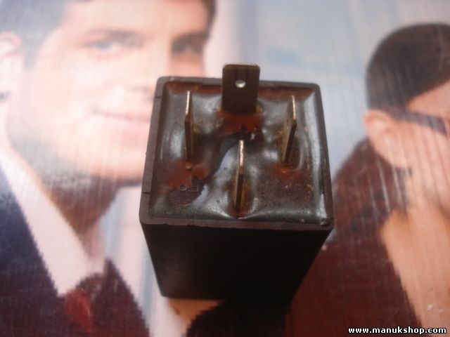 Relé Seat Cordoba 3992285 Z28