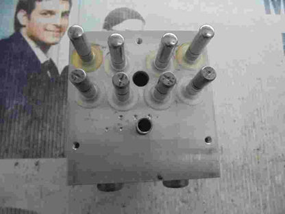 Unidad hidráulica del ABS Suzuki Ignis 06210908083 00404077C1 86G3 06210205674