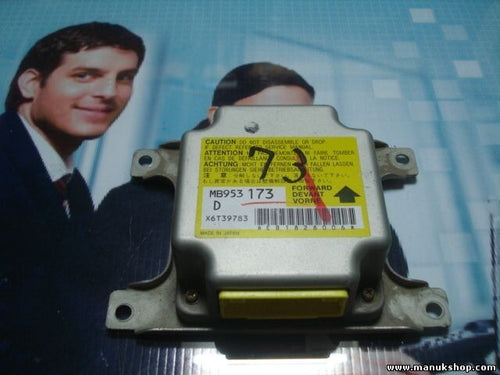 Sensor de impacto de airbag Mitsubishi MB953173D MB953173 MB953 173 D X6T39783