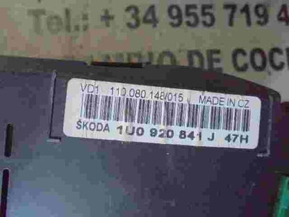 Cuadro de instrumentos Skoda Octavia 1U0920841J VDO 110080148015 110.080.148/015