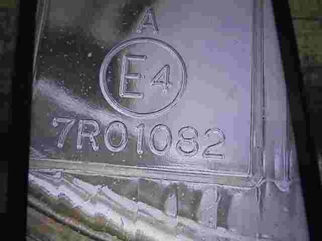 Faro delantero izquierdo Nissan Patrol GR Y60 11066207  KOITO 7R01082 02082R20