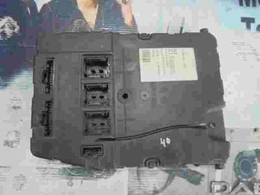 Scatola fusibili Renault Megane 2 Scenic II 8200306435 8200280950 S118400320C