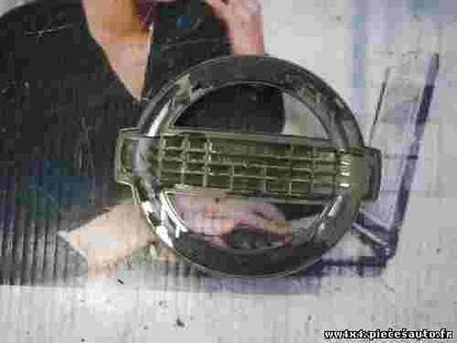 Emblema posteriore Nissan Kubistar Nissan NV200 8200242570 FABI 8214