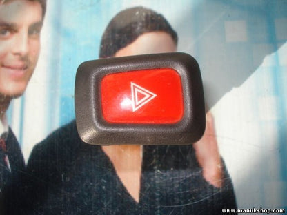 Interruptor de emergencia warning Nissan Almera II N16 NILES 06016