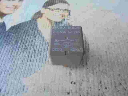 Relé aire acondicionado Kia Carnival Rio Sorento 0K53A67740 DECO 0 K53A 67 740