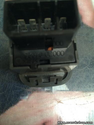 mando botonera elevalunas Hyundai Atos 9357002000 93570-02000