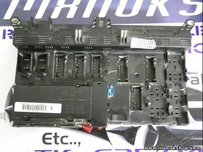 BSI Caja de fusibles BMW E53 X5 518757109 8 384 525 8384525