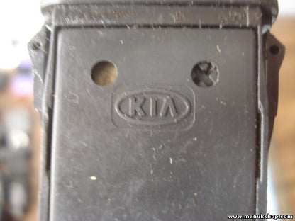 Interruptor de emergencia warning Kia Sephia GUST13216