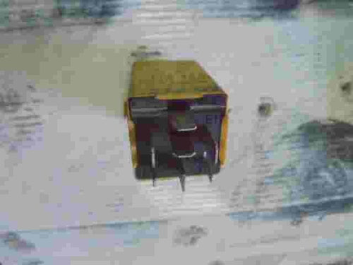 Relé del limpiaparabrisas BMW E32 E38 E39 E53 61311378052 HELLA 4RA00514500