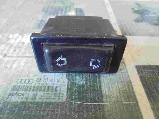 mando botonera elevalunas Nissan Terrano WD21 I Pathfinder FAE62590