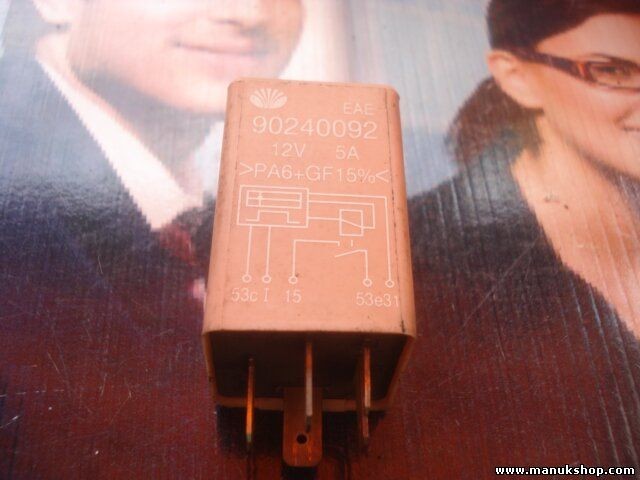 Relé Opel 90240092 12V 5A