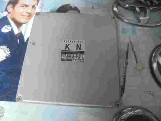 Centralita Nissan Primera P11 237102J615 (KN) 23710 2J615 ZEXEL 407913111