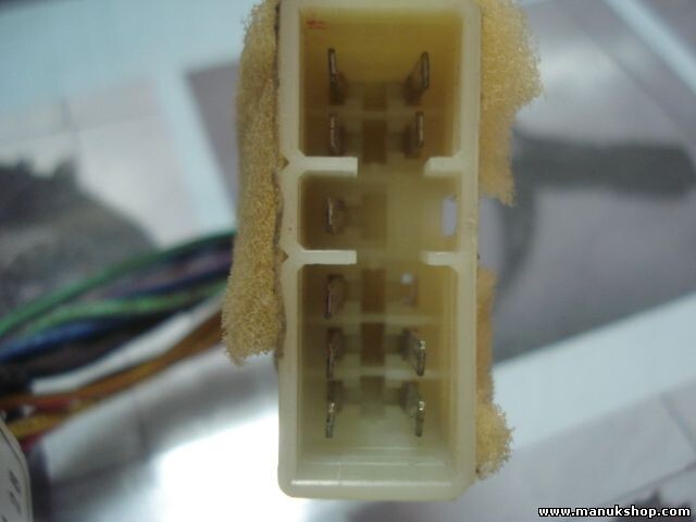 Ajuste de los asientos KIA Carnival K95D88161 K 95D 88 161