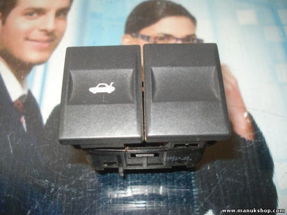 Interruptor apertura portón trasero Ford Mondeo 3S7T-19B514-AB 3S7T19B514AB