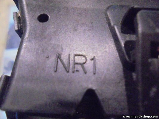 Serratura porta anteriore destra Toyota Hilux Land Cruiser J120 GF15 AISIN