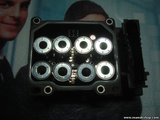 ABS Centralita Nissan Primera 0265800334 0265231317 0 265 231 317 38702C0371