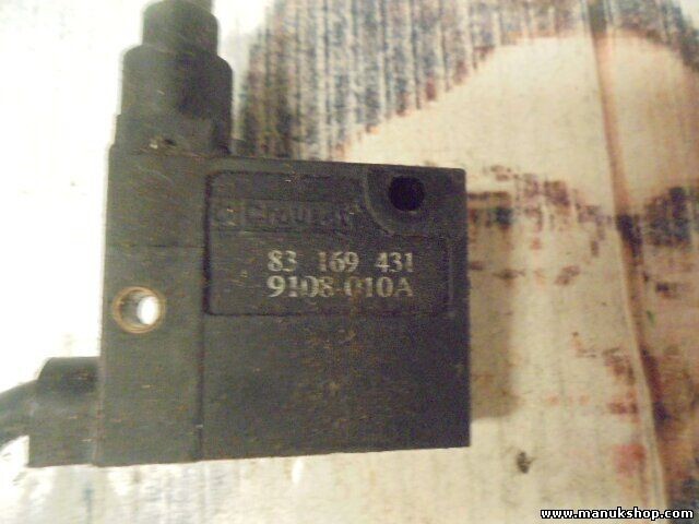 interruptor bomba de inyección Peugeot 206 Citroen Xsara 83169431 9108010A