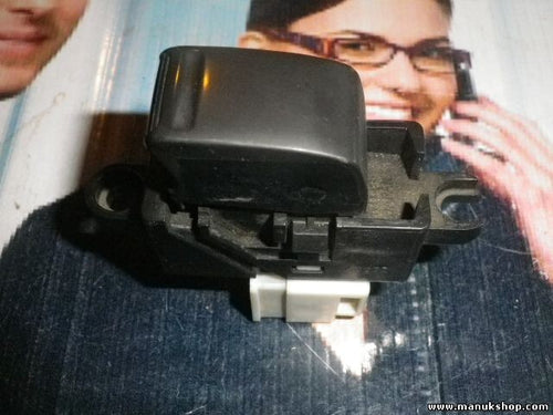 mando botonera elevalunas Nissan Almera N15 1220N