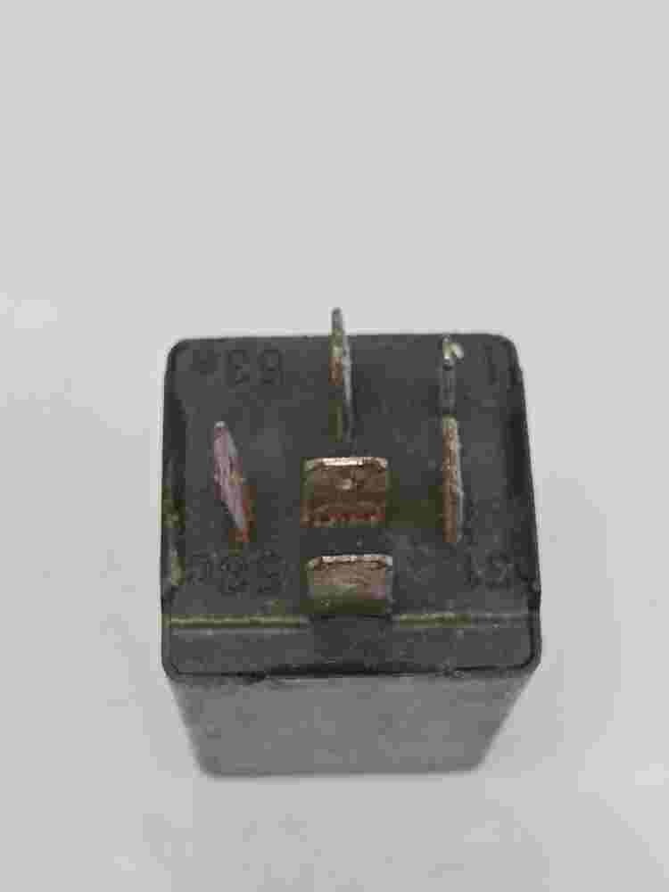 Relé del limpiaparabrisas Opel Omega Vectra Agila Calibra 90069864 00362003