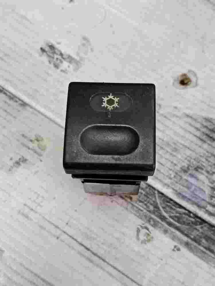 Interruptor aire acondicionado  Citroen Saxo 35627J21 3562 7 J21 3562-7-J21