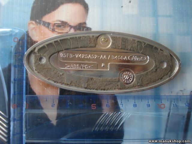 Emblema trasero FORD 95FBV425A52AA 95FBV425A52-AAB45SA 95FBV425A52AA/B45SA