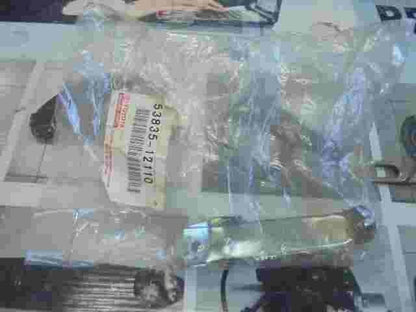 Parafango anteriore braccio per Toyota Sprinter Carib Corolla 5383512110 5383...