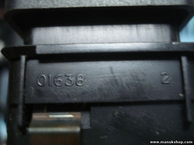 Interruptor de emergencia warning Land Rover Discovery 300 Range Rover 01638