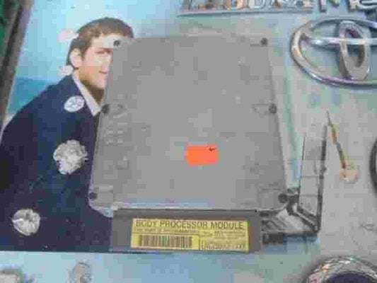 Centralita Jaguar XJ X300 F8FF14B205BE F8FF-14B205-BE LNC2500CFXXX A024793