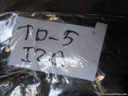 Pinza delantera izquierda Land Rover Discovery II LJ LT TD5 CN120654 3220883