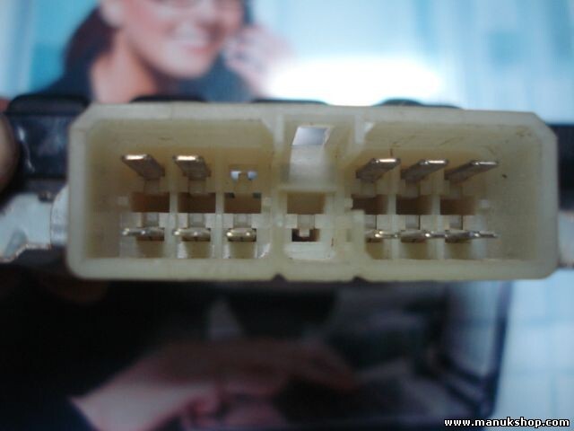 mando botonera elevalunas Pajero Montero L040 (1982–1990) 0251002 025-1002