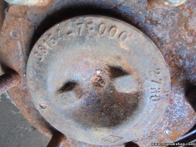 Palier transmision trasero derecho Nissan 381547F000 BOSCH 2579F 257.9F