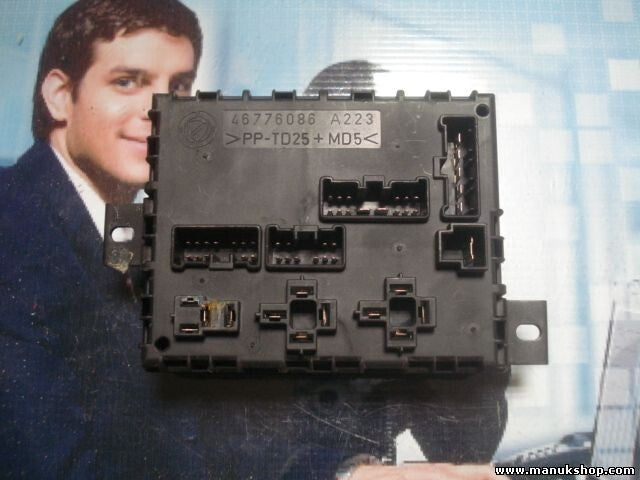 Caja de fusibles Lancia Lybra 46776086 0046776086 A223