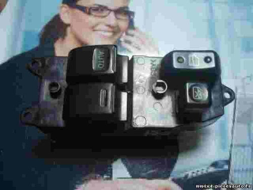 mando botonera elevalunas  Toyota Corolla E11 RAV-4 8482012400 84820-12400