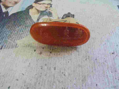 Piloto Lateral Mitsubishi L200 015023 0464852 046-4852