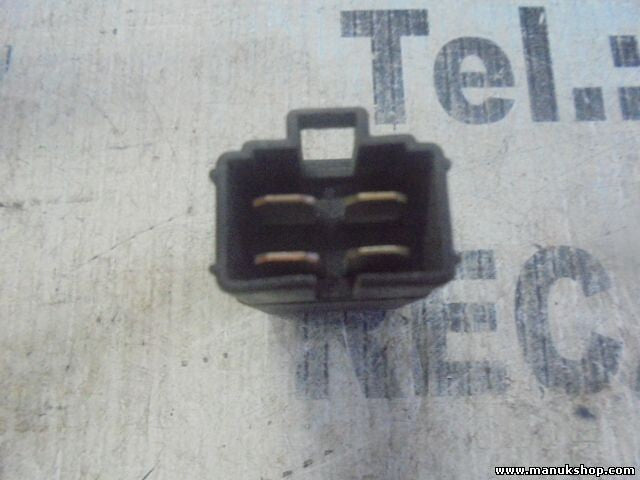Relé Mitsubishi Carisma Galant E8T101