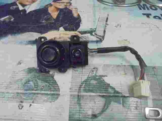 MANDO RETROVISOR SsangYong Rodius 8530021000 (LH) 8530121000 (LH) 8530121100 RH