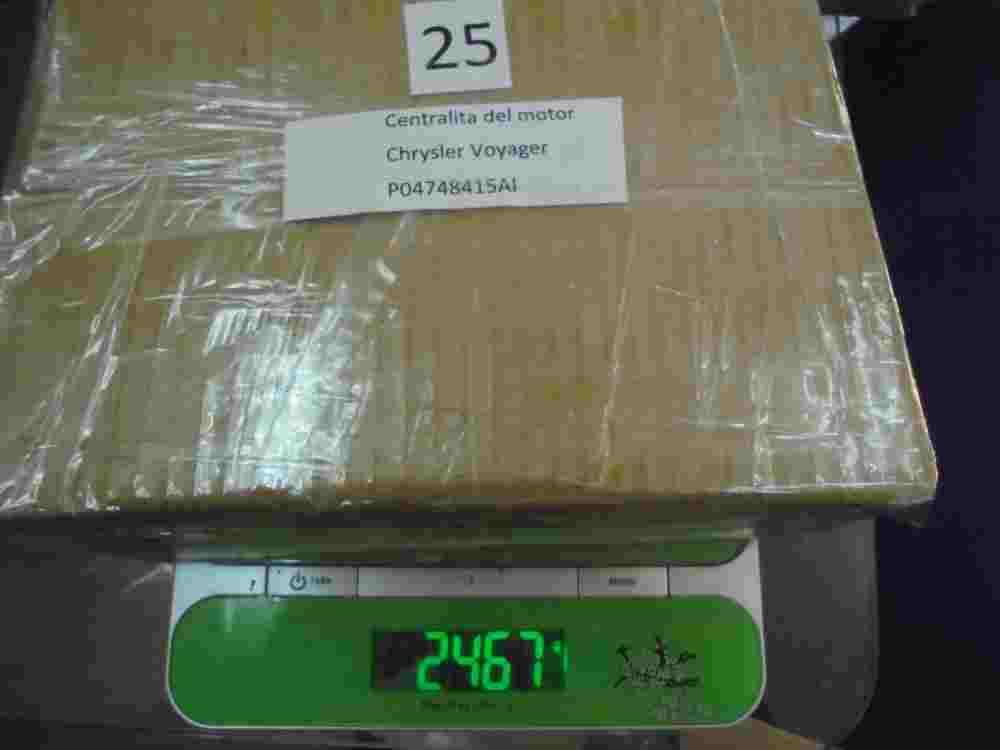 Centralita Chrysler Voyager EDZ P04748415AI 04748415AI HYBBAF 240480