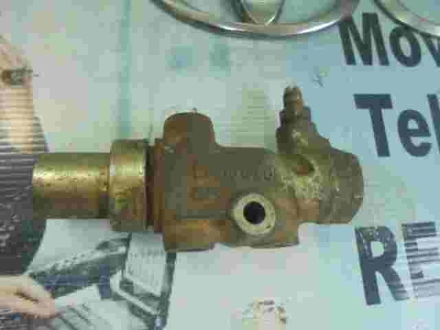 Repartidor de freno LAND ROVER DEFENDER STATION WAGON 2.5 TDI 3231738 3231-738