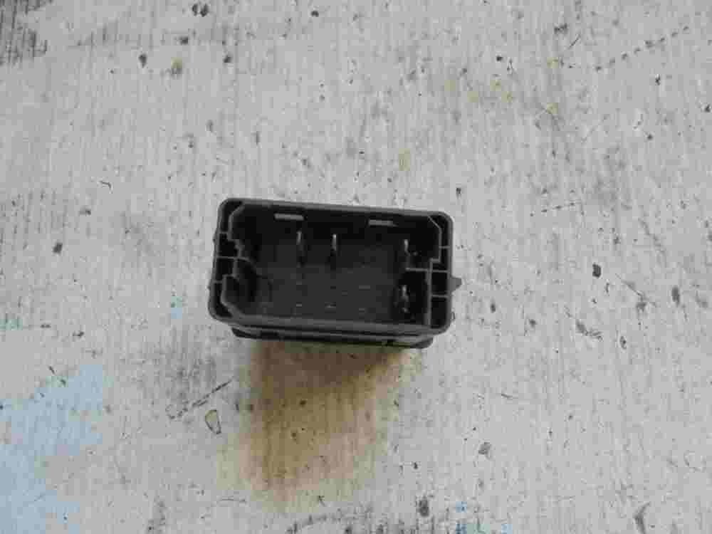 Interruptor Renault Premium DX 5010589789