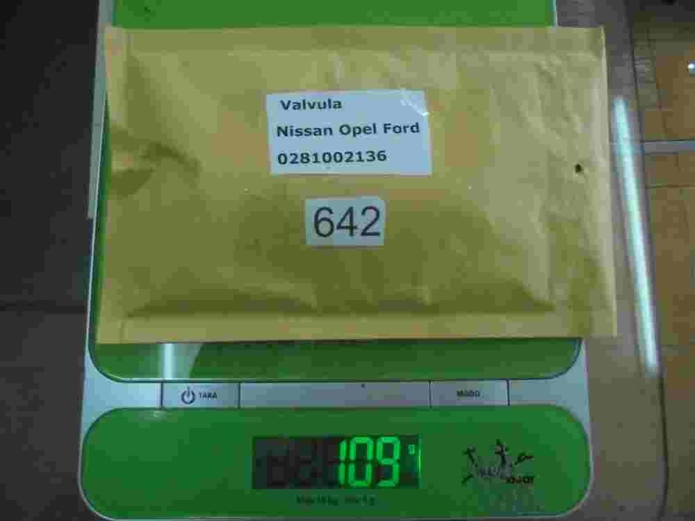 Valvula de solenoide Bomba de inyección Galaxy VW Golf Sharan Audi 0281002136