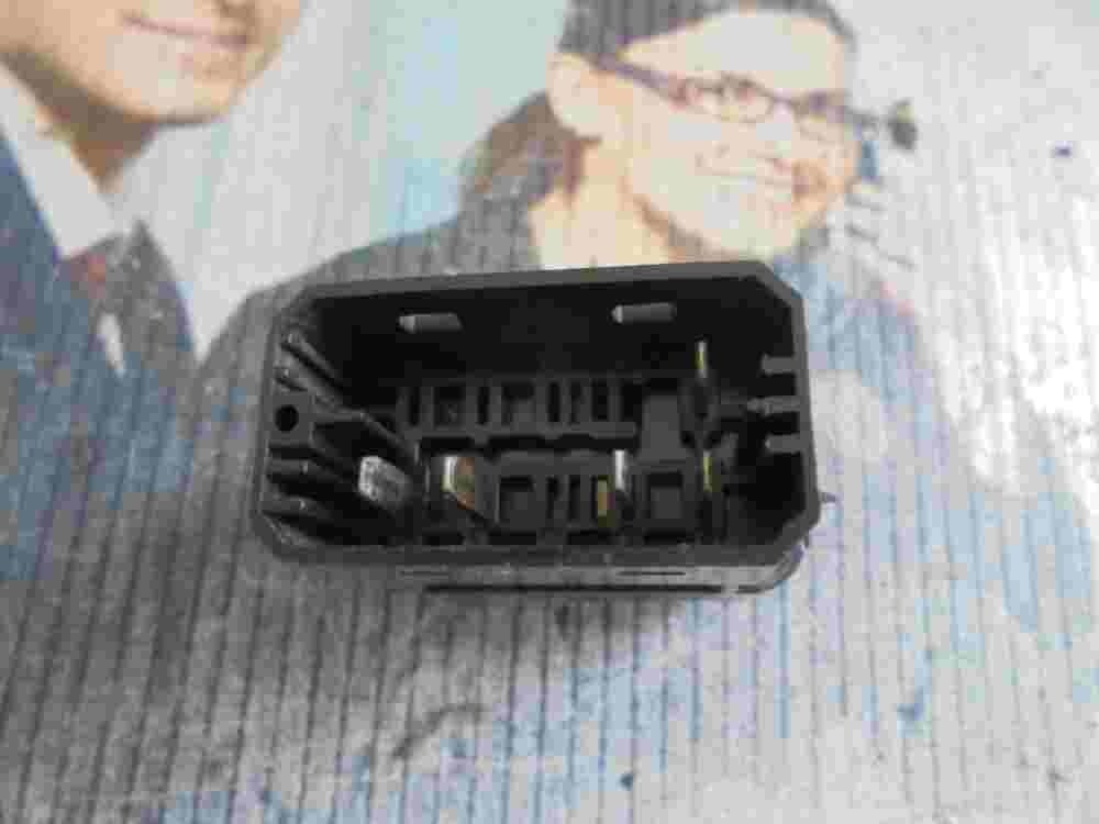 Interruptor de la luz interior Mercedes-Benz Vito W638 0035455207 003 545 52 07