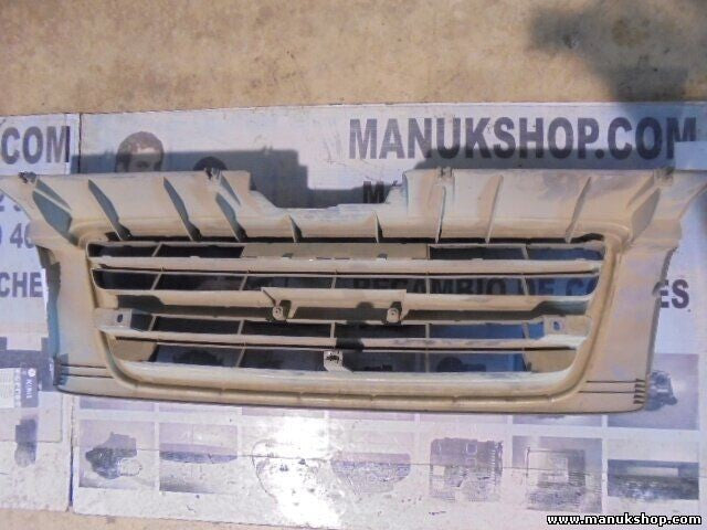 Parrilla rejilla frontal delantera Opel Monterey B 1998-1999 6320087